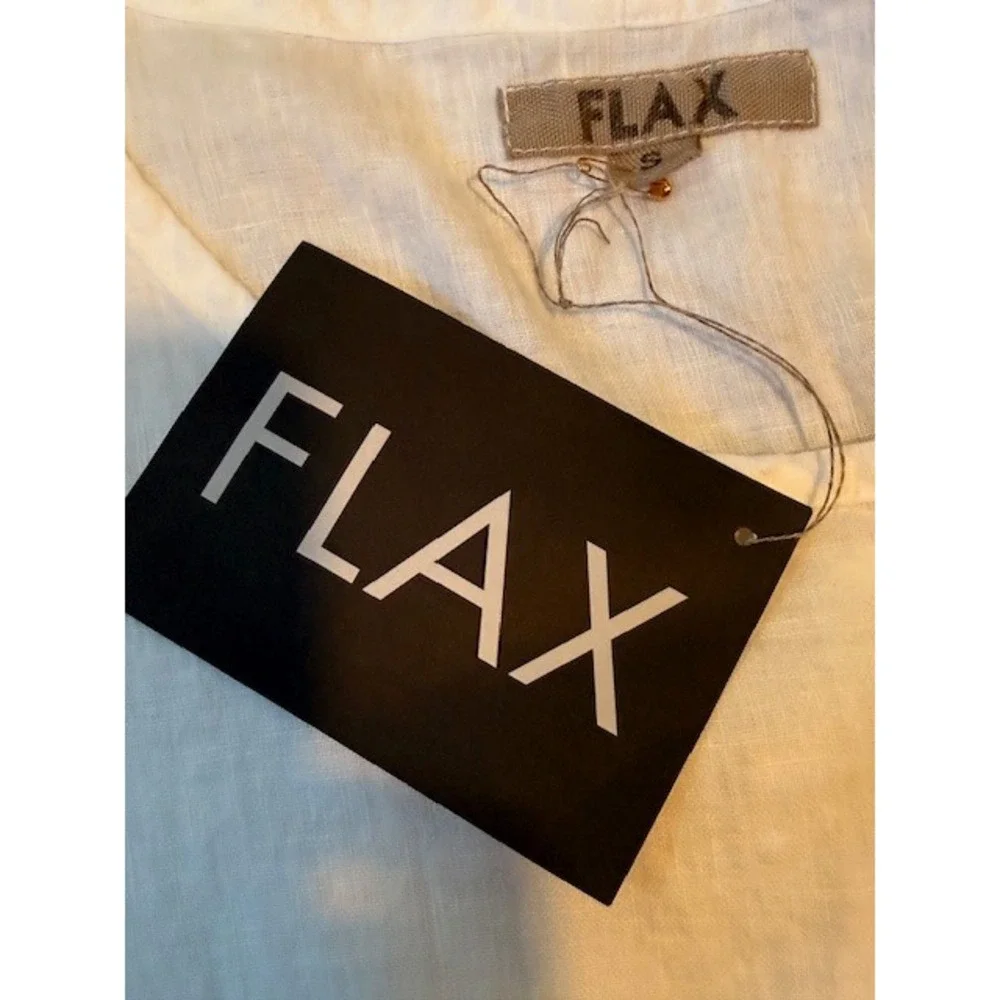 FLAX I Am Forever Young Linen Top S White NWT Short Sleeve Side Slits Lithuania